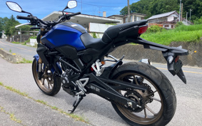 HONDA CB250R MC52