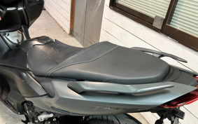 YAMAHA T-MAX 560 A TECHMAX 2021 SJ19J