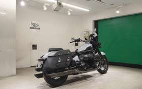 BMW R18 CLASSIC 2025