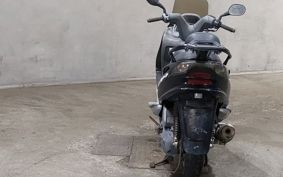 YAMAHA MAJESTY 125 SE27