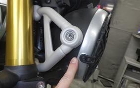 TRIUMPH SCRAMBLER400X 2025