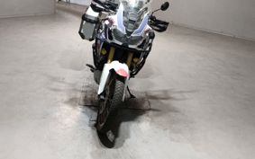 HONDA CRF1000L AFRICA TWIN 2016 SD04