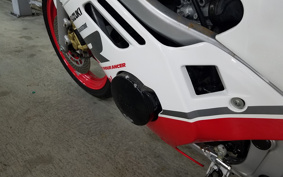 SUZUKI GSX-R250 GJ72A
