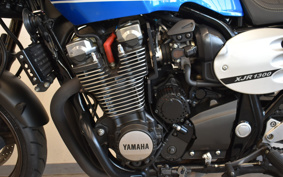 YAMAHA XJR1300 2015 RP19