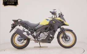 SUZUKI DL650 ( V-Strom 650 ) XTA 2026 C733M