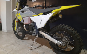 OTHER  HUSQUARNA TX300