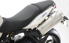 TRIUMPH STREET TRIPLE 2009 TMD406