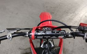 HONDA CRF125F JE03