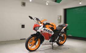 HONDA CBR250R A 2015 MC41