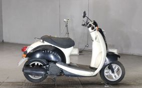 HONDA CREA SCOOPY AF55