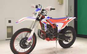 BETA クロス TRE ーナー250 2023