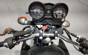 YAMAHA YBR125 RE05