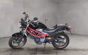 HONDA VTR 250 MC33