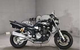 YAMAHA XJR1300 RP03J