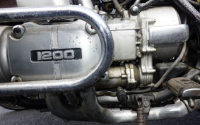 HONDA GL1200 GOLD WING