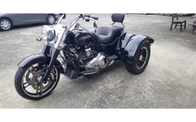 HARLEY FLRT 2017 MCC