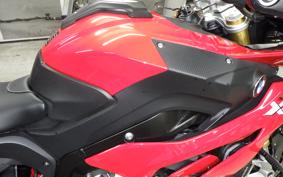 BMW S1000XR 2020