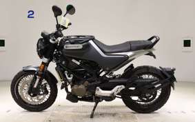 HUSQVARNA SVARTPILEN 125