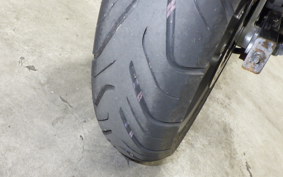 SUZUKI GSR250S 2023