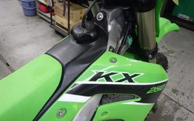KAWASAKI KX250 KX252C