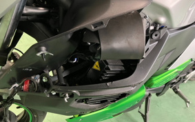 KAWASAKI Z7 HYBRID  2025 CX500A