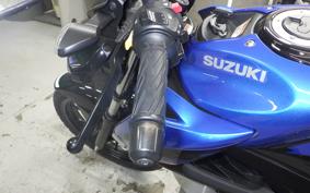 SUZUKI GSX-S125