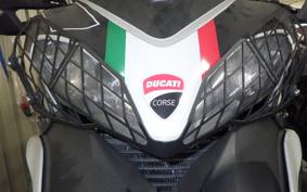 DUCATI MULTISTRADA 1200 S 2013