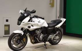 HONDA CB400 SUPER BOLDOR VTEC A 2009 NC42