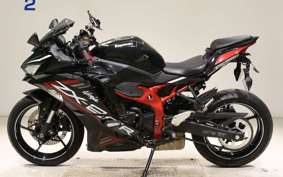 KAWASAKI ZX-25R ZX250E