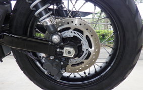TRIUMPH STREET SCRAMBLER 2023