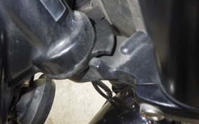 TRIUMPH BONNEVILLE T100 2005