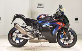 BMW M1000RR 2025