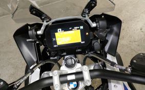 BMW R1250GS 2023 0M01
