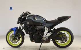 YAMAHA MT-07