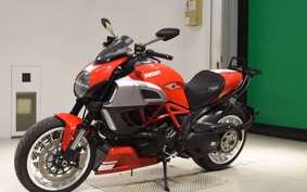 DUCATI DIAVEL Stripe 2014