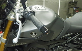 YAMAHA MT-09 A 2015 RN34J