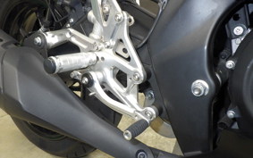 YAMAHA YZF-R15M