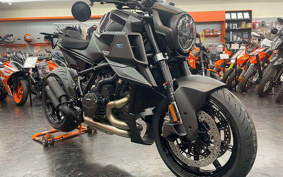 KTM BRABUS 1300R 2023 V3940