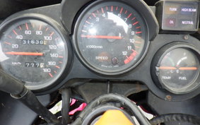YAMAHA FZ750 1FM