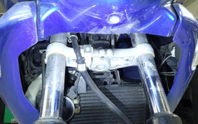 SUZUKI GSR250S