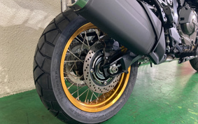 SUZUKI DL650 ( V-Strom 800 ) 2023 EM1BA