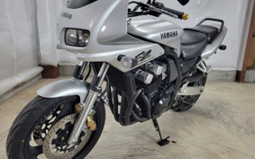 YAMAHA FZ400 1997 4YR