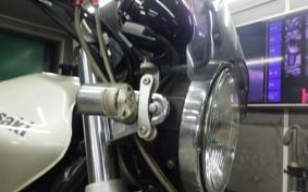 KAWASAKI ZR 700 1999 ZR750F