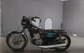 SUZUKI GT750 GT750