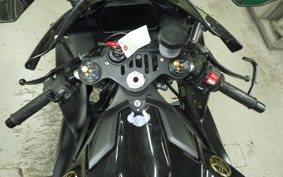 YAMAHA YZF-R1 2022 RN65J