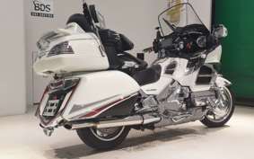 HONDA GL 1800 GOLD WING 2013 SC68