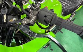 KAWASAKI ZRX1200DAEG FE 2016 ZRT20D