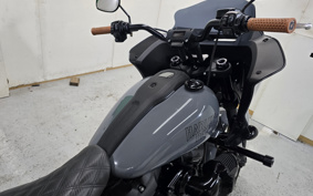 HARLEY FXLRST 2022 YXZ