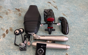 TRIUMPH SPEED TWIN 900 2023 DAD74G