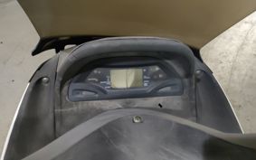 YAMAHA MAJESTY 125 SE27